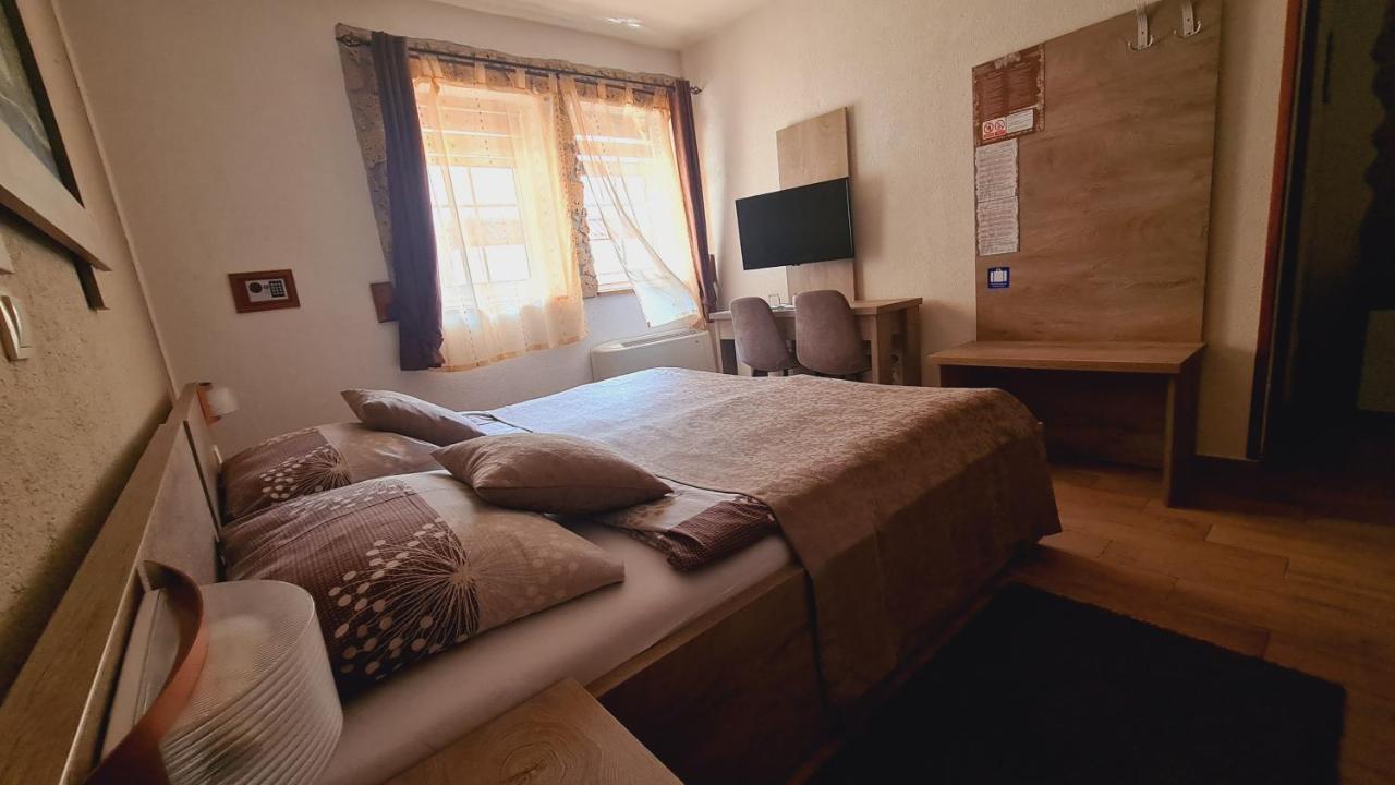 Sedra Holiday Resort-Adults Only-Bed & Breakfast Rakovica Luaran gambar